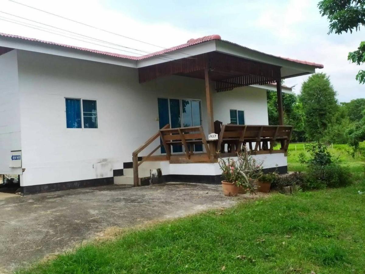 Mae Chaem Hotel And Resort Luaran gambar